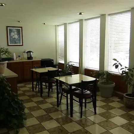 Executive Inn 